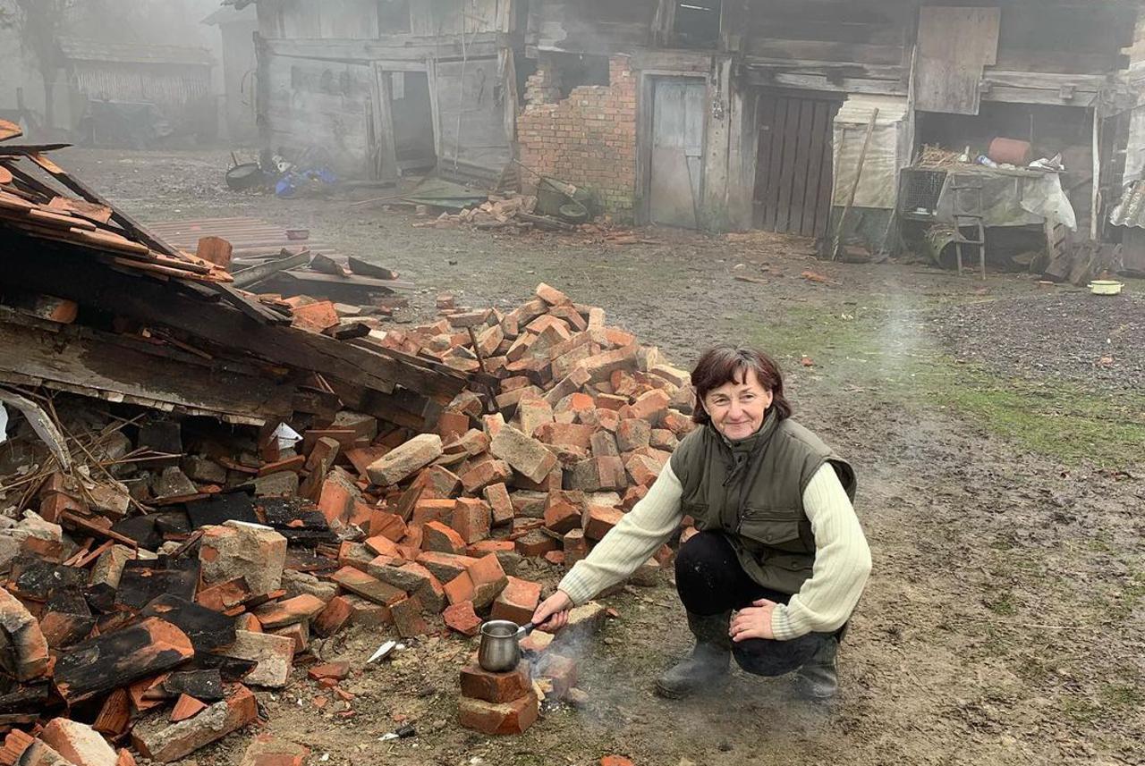 Ova fotografija obišla je svijet. Upoznajte gospođu Vesnu |  Joomboos.24sata.hr