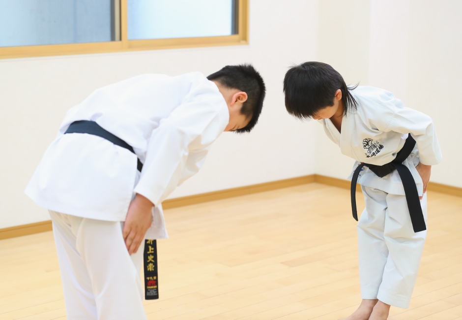  | Autor: Youtube/canva