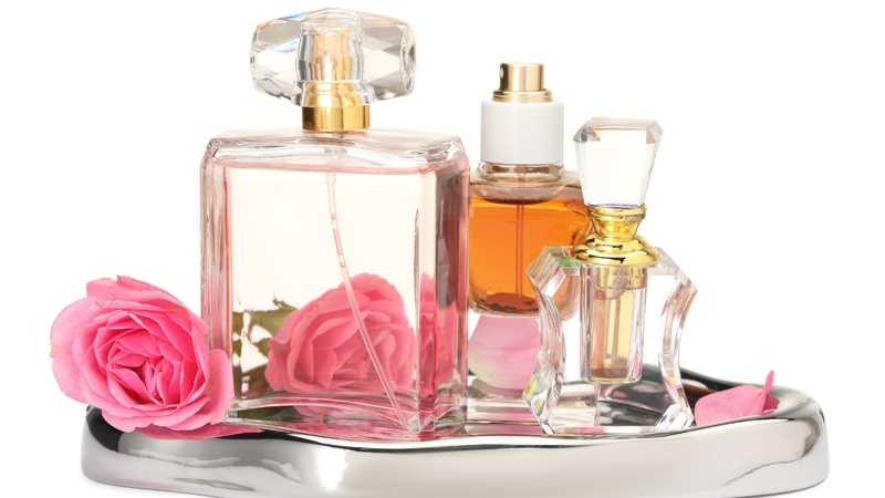 Miris luksuza za djeli&cacute; cijene: 5 izvrsnih kopija skupih parfema