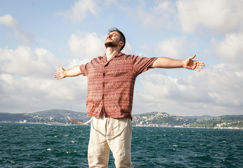  | Autor: Youtube/canva