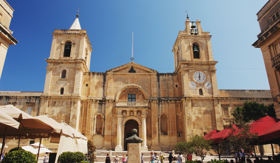  | Autor: Youtube/canva